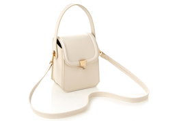 Vince Camuto Bolso Bandolera Crema en Polipiel